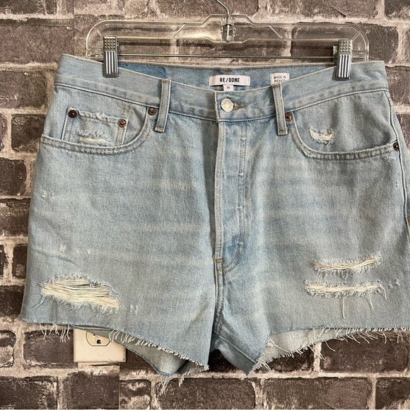 NWT Re/Done 70s high rise shorts jean denim distressed - Picture 4 of 11
